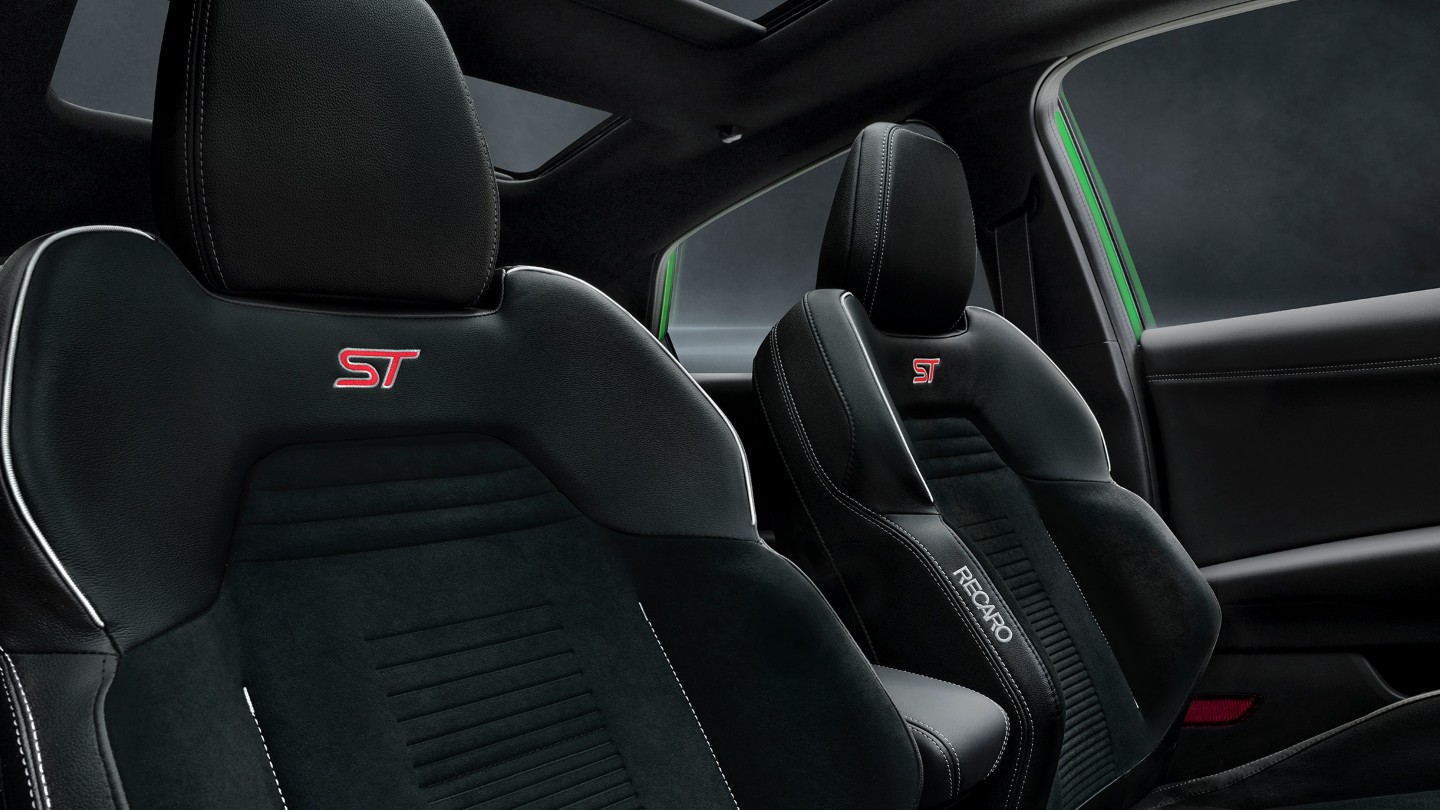 Bancos desportivos Novo Ford Puma ST