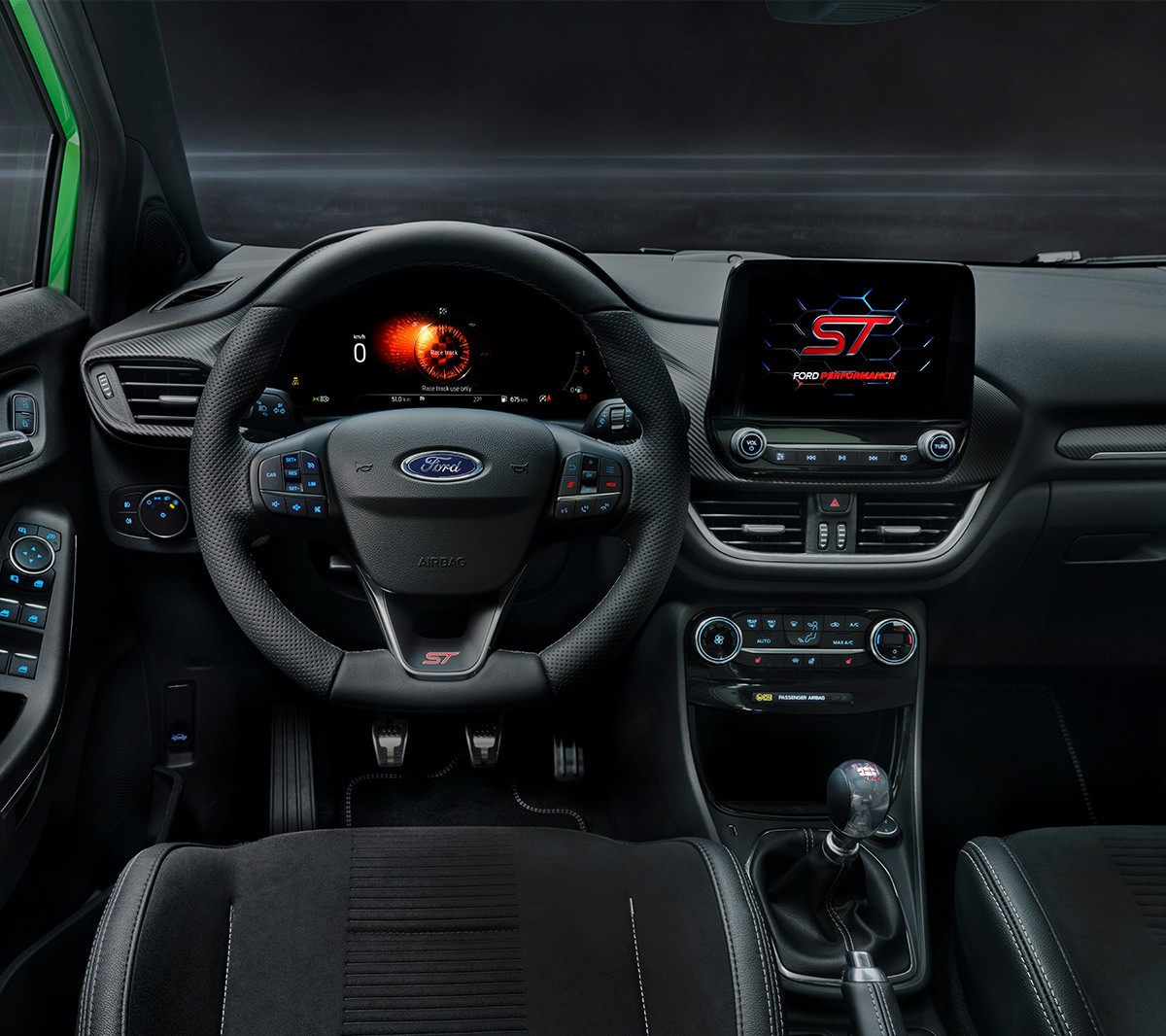 Volante do SUV desportivo Ford Puma ST