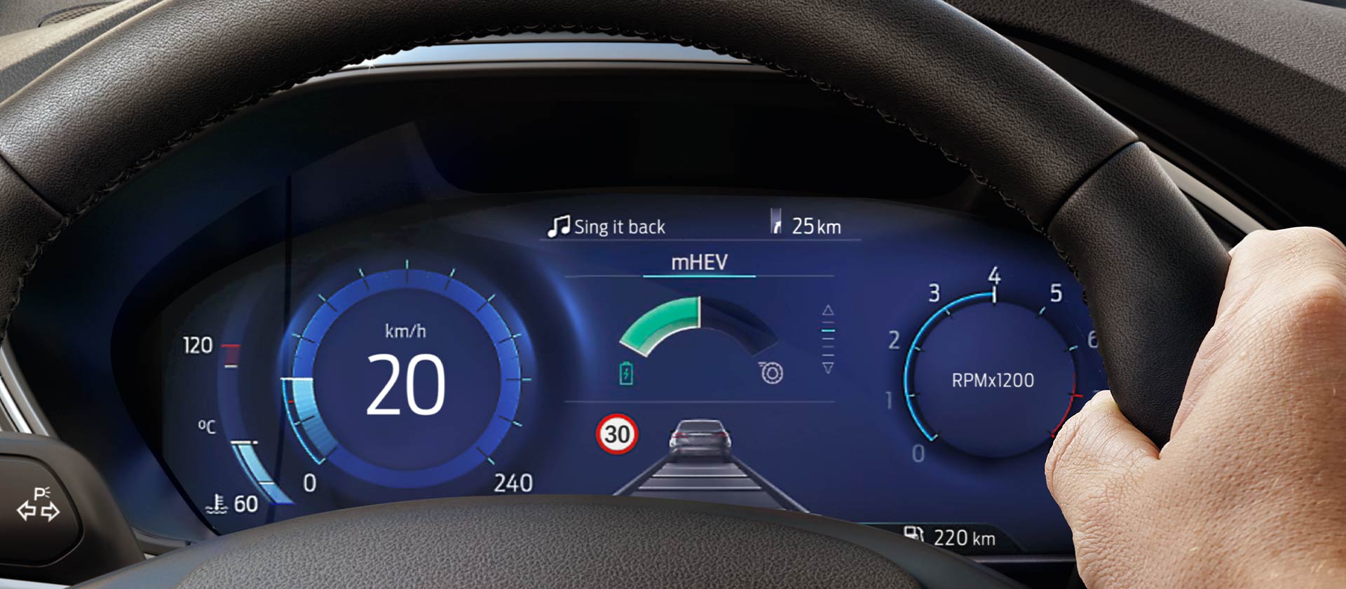 Um close-up do painel de instrumentos digital de 12,3" no Ford Focus mostrando os mostradores informativos.