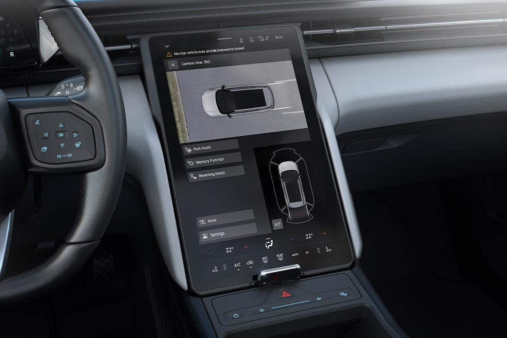 Grande plano do painel de instrumentos de um Ford Explorer® a mostrar as suas capacidades tecnológicas. 