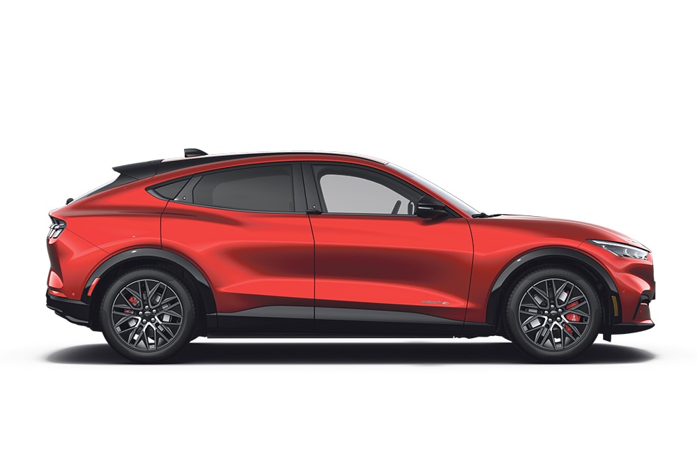 Ford Mustang Mach-E vermelho, parte da gama SUV Ford.