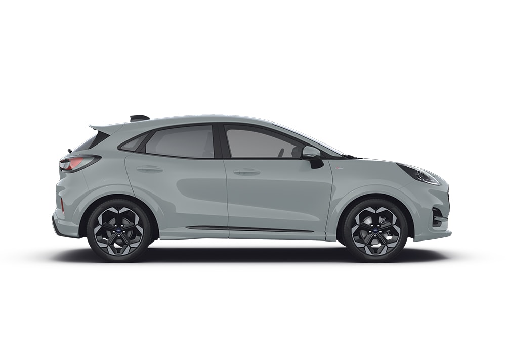 Ford Puma prateado, parte da gama SUV Ford.