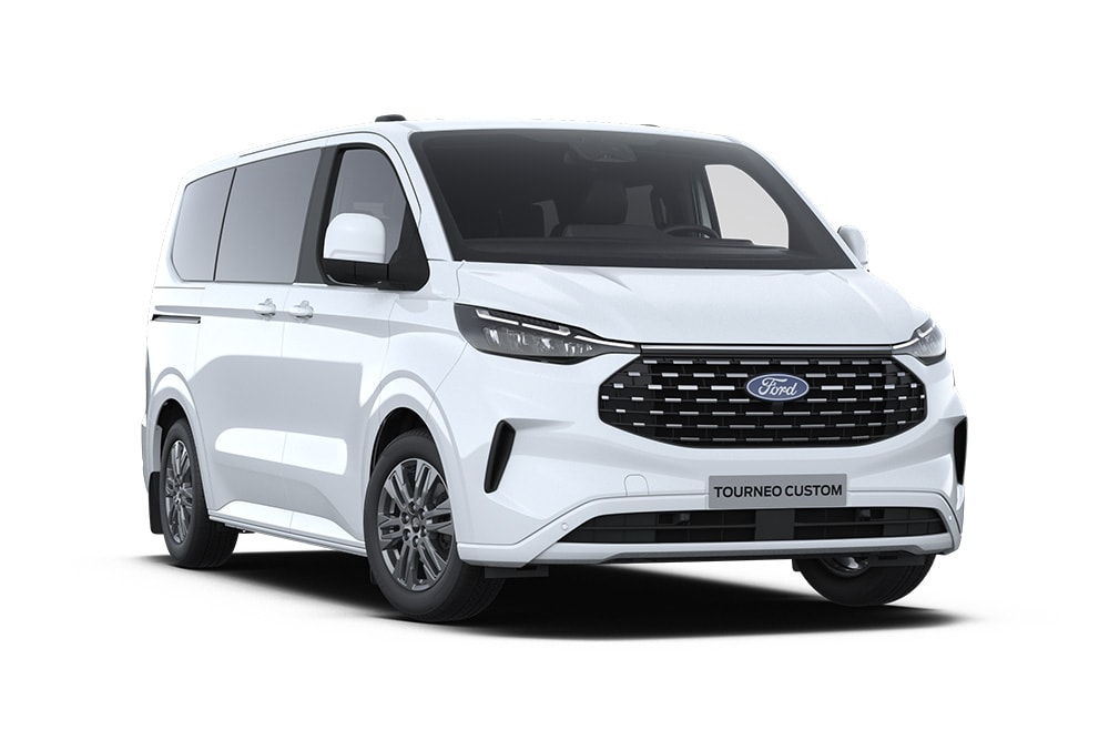 Ângulo dianteiro esquerdo de um Ford Tourneo Custom Titanium branco.