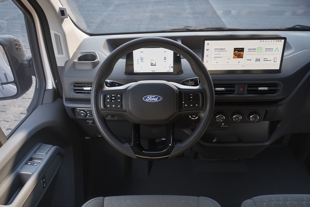 Vista interior do painel de instrumentos da Ford Transit City