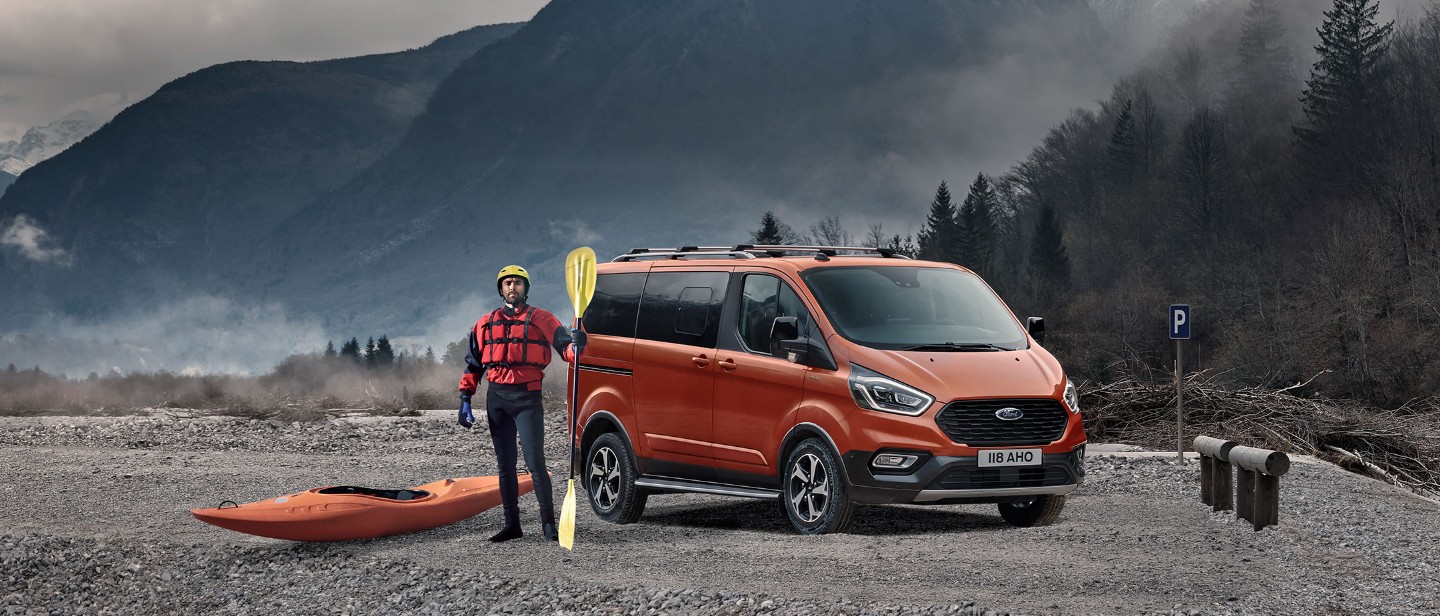 Ford Tourneo Custom with mountainous backdrop